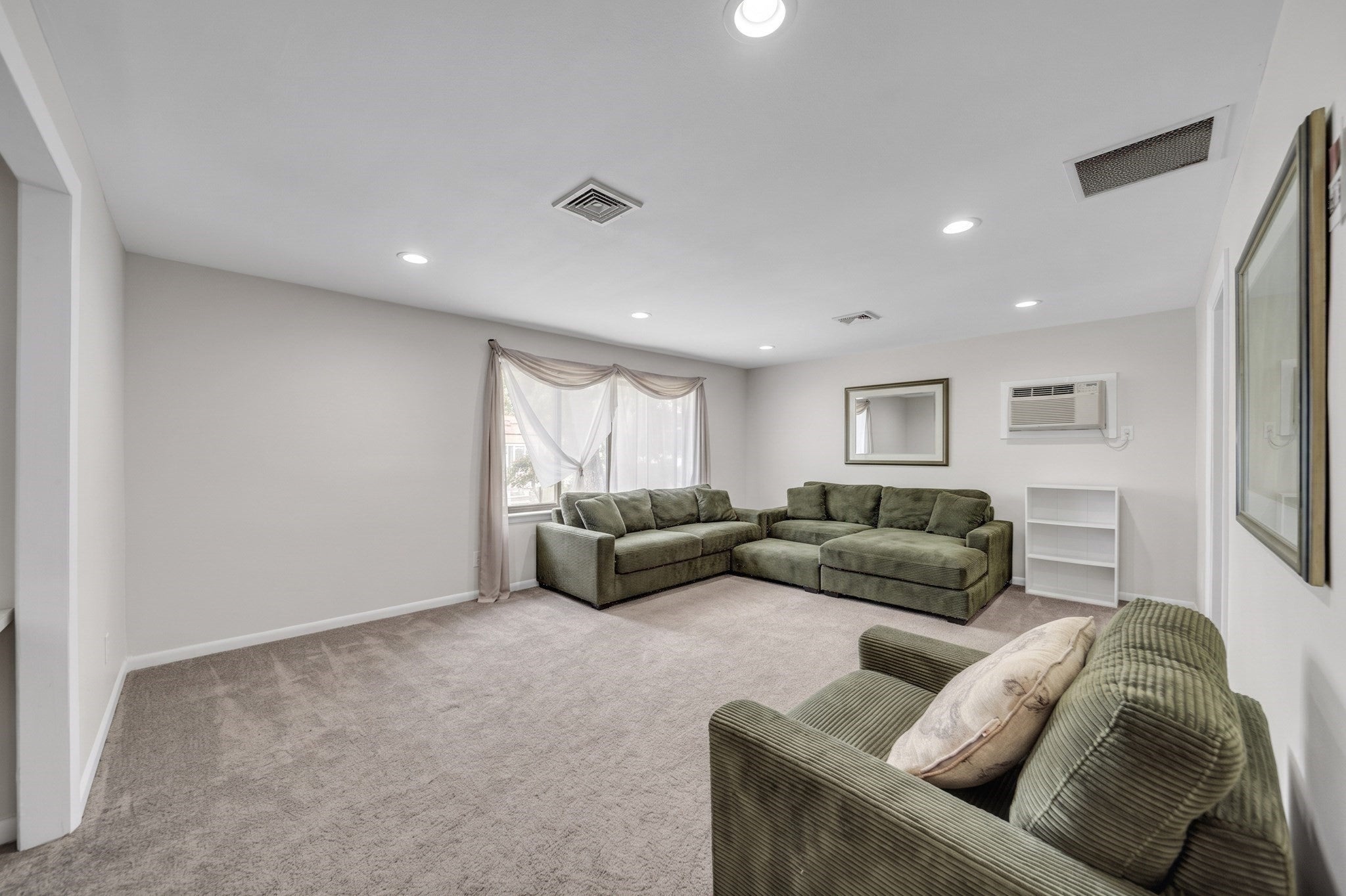 44 Alsada Dr, Worcester, MA Photo #26