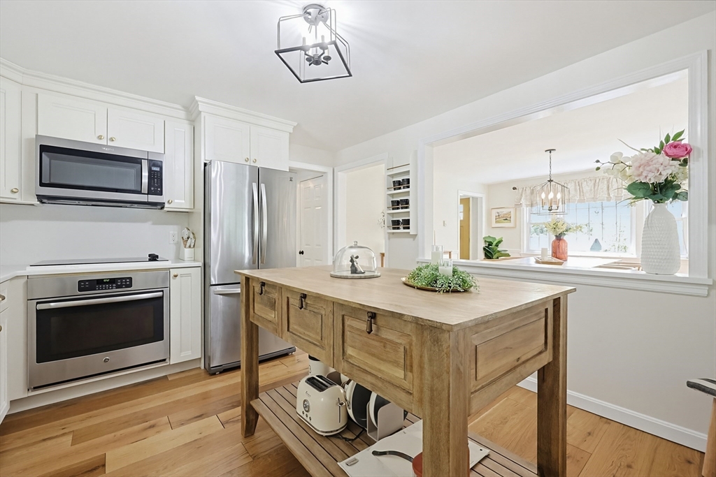 135 Locust St, Holliston, MA, 135 Locust St, Holliston, MA Photo #14