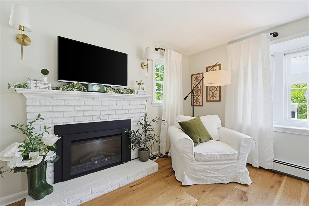135 Locust St, Holliston, MA, 135 Locust St, Holliston, MA Photo #8