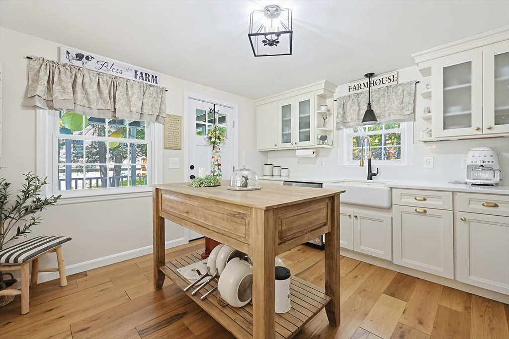 135 Locust St, Holliston, MA, 135 Locust St, Holliston, MA Photo #13
