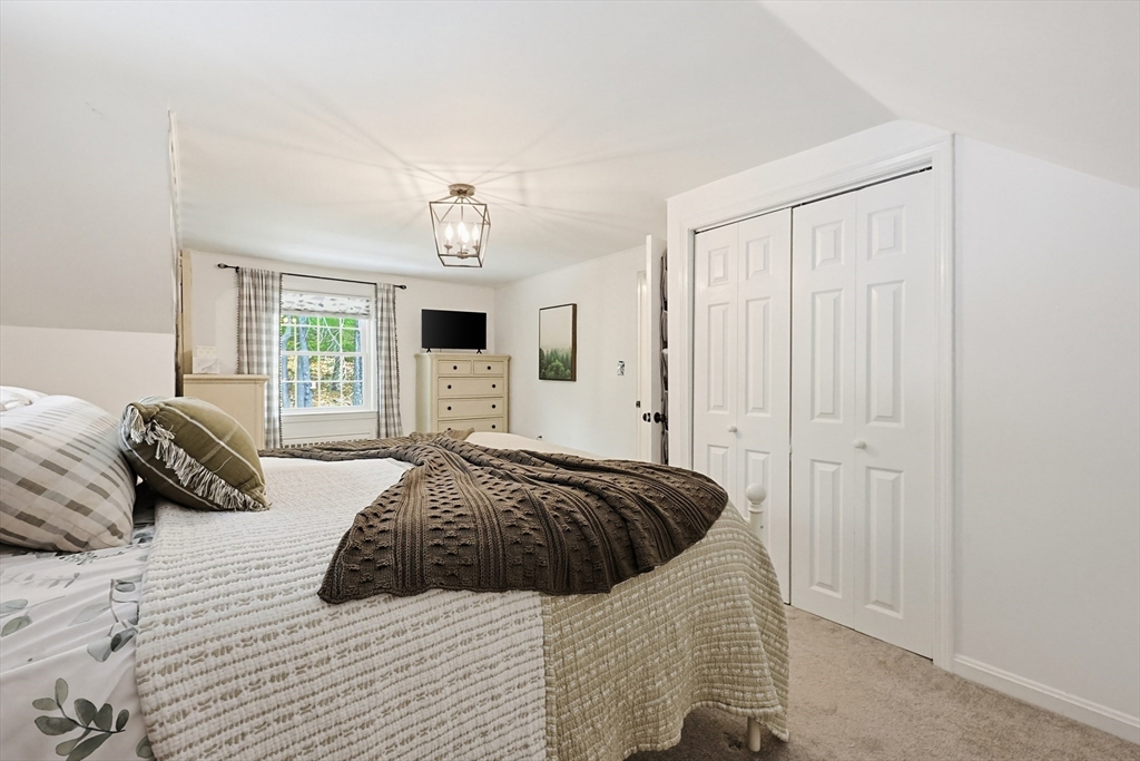 135 Locust St, Holliston, MA, 135 Locust St, Holliston, MA Photo #21