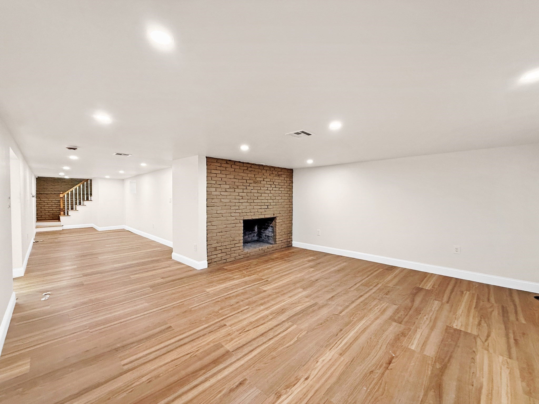 44 Shore Rd, Waltham, MA, 44 Shore Rd, Waltham, MA Photo #24
