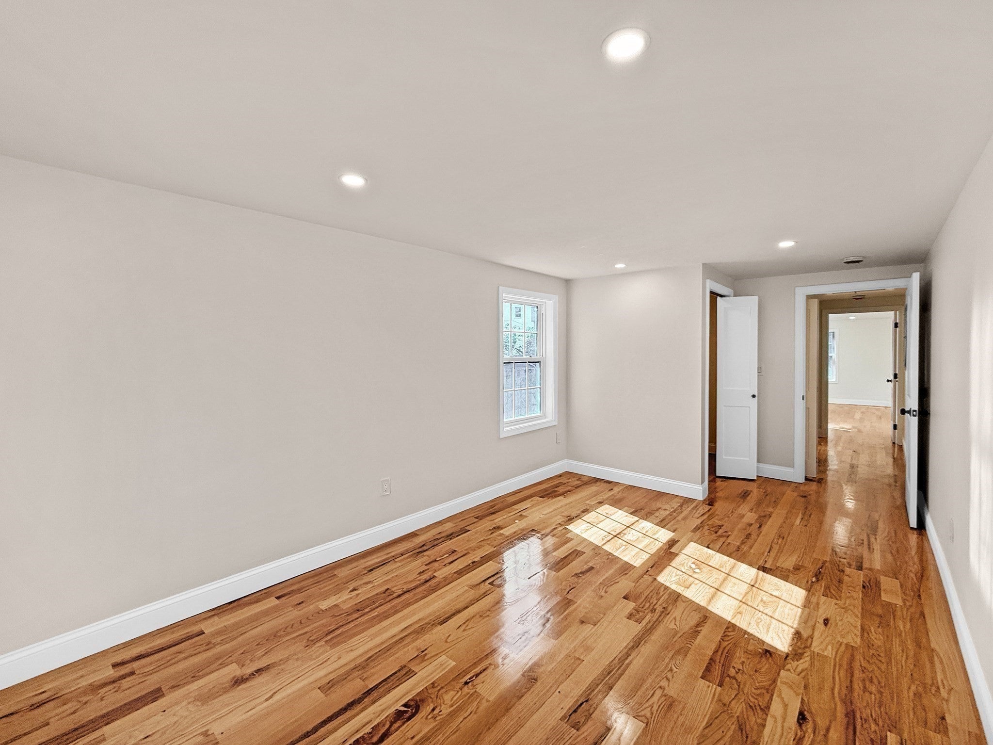 44 Shore Rd, Waltham, MA, 44 Shore Rd, Waltham, MA Photo #11