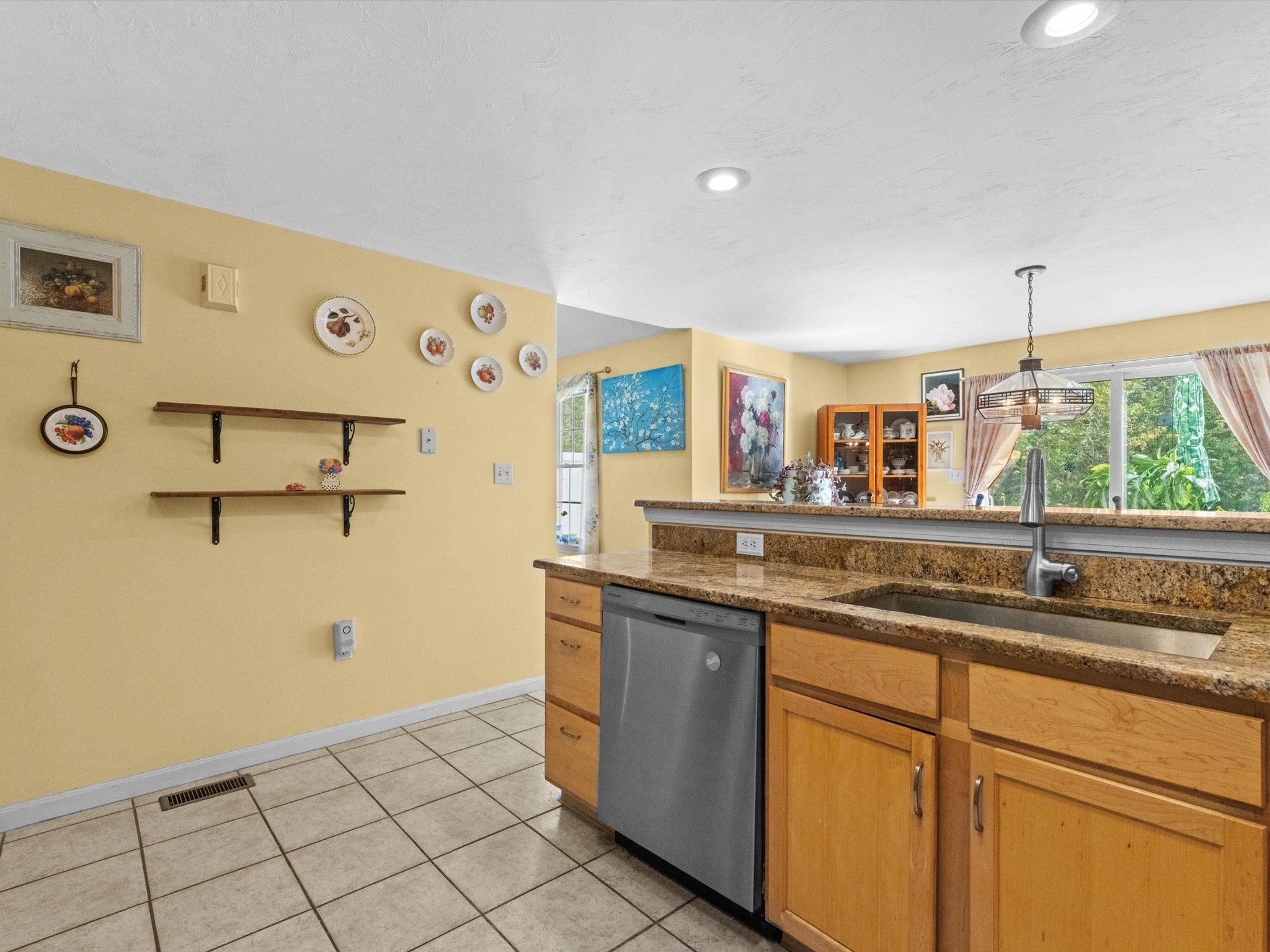 29 Coldspring Dr #B, Sutton, MA, 29 Coldspring Dr #B, Sutton, MA Photo #18