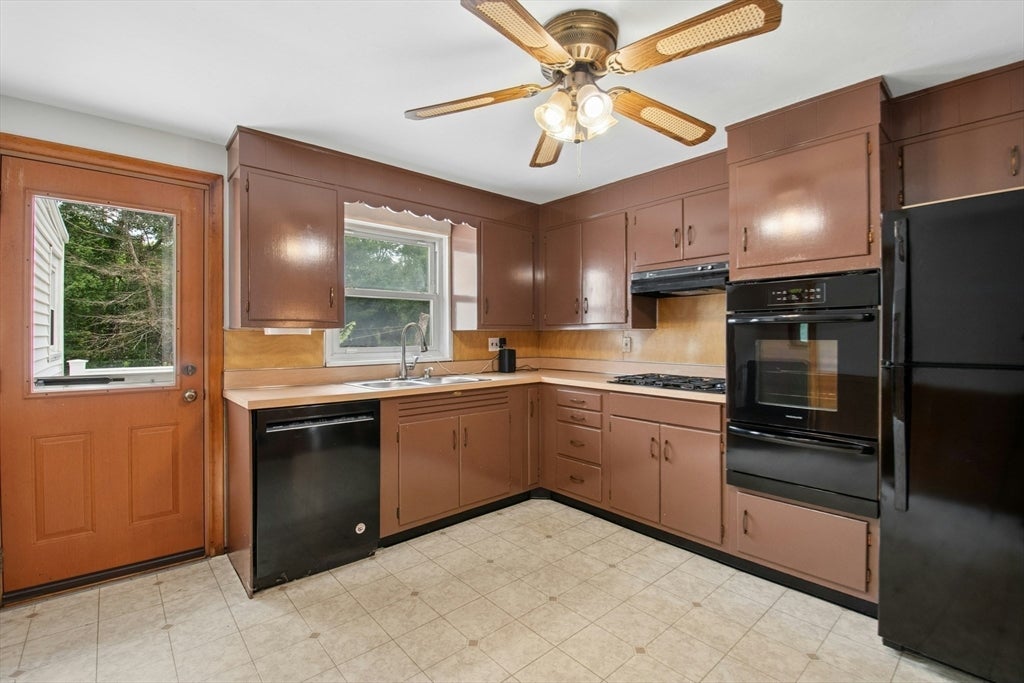 129 Chickering Road, Dedham, MA, 129 Chickering Road, Dedham, MA Photo #10