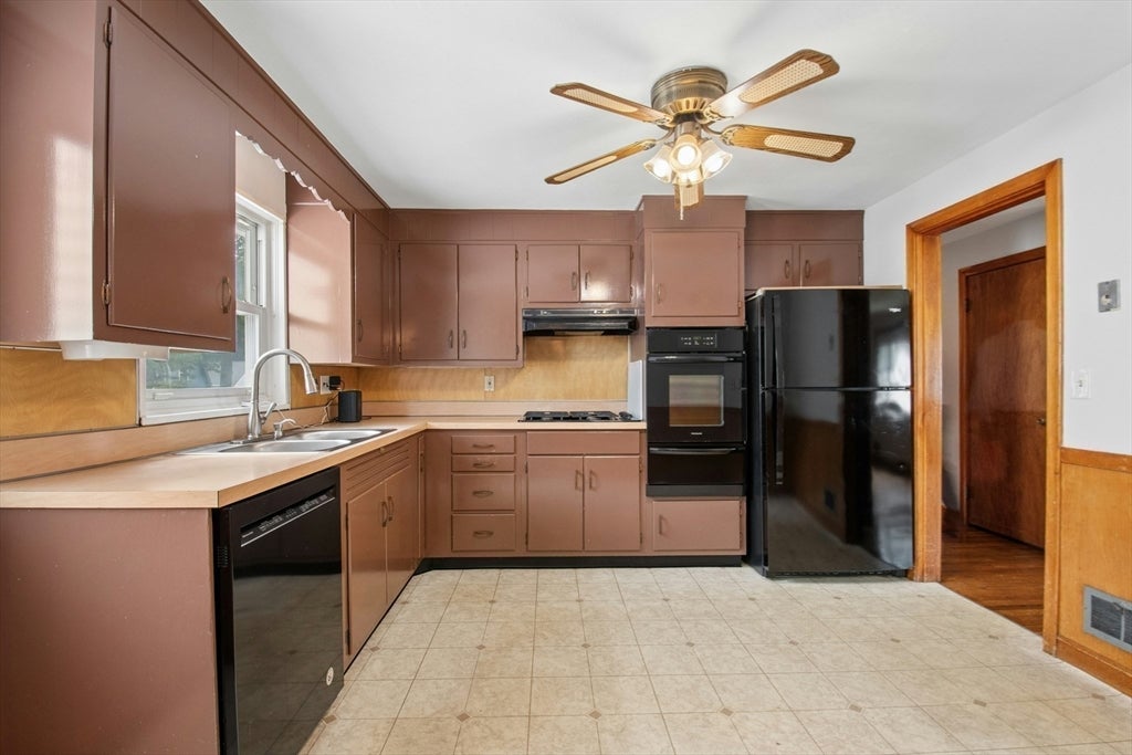 129 Chickering Road, Dedham, MA, 129 Chickering Road, Dedham, MA Photo #9
