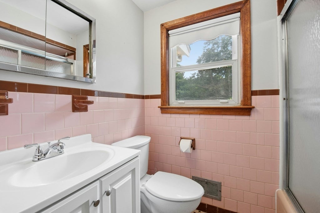 129 Chickering Road, Dedham, MA, 129 Chickering Road, Dedham, MA Photo #13