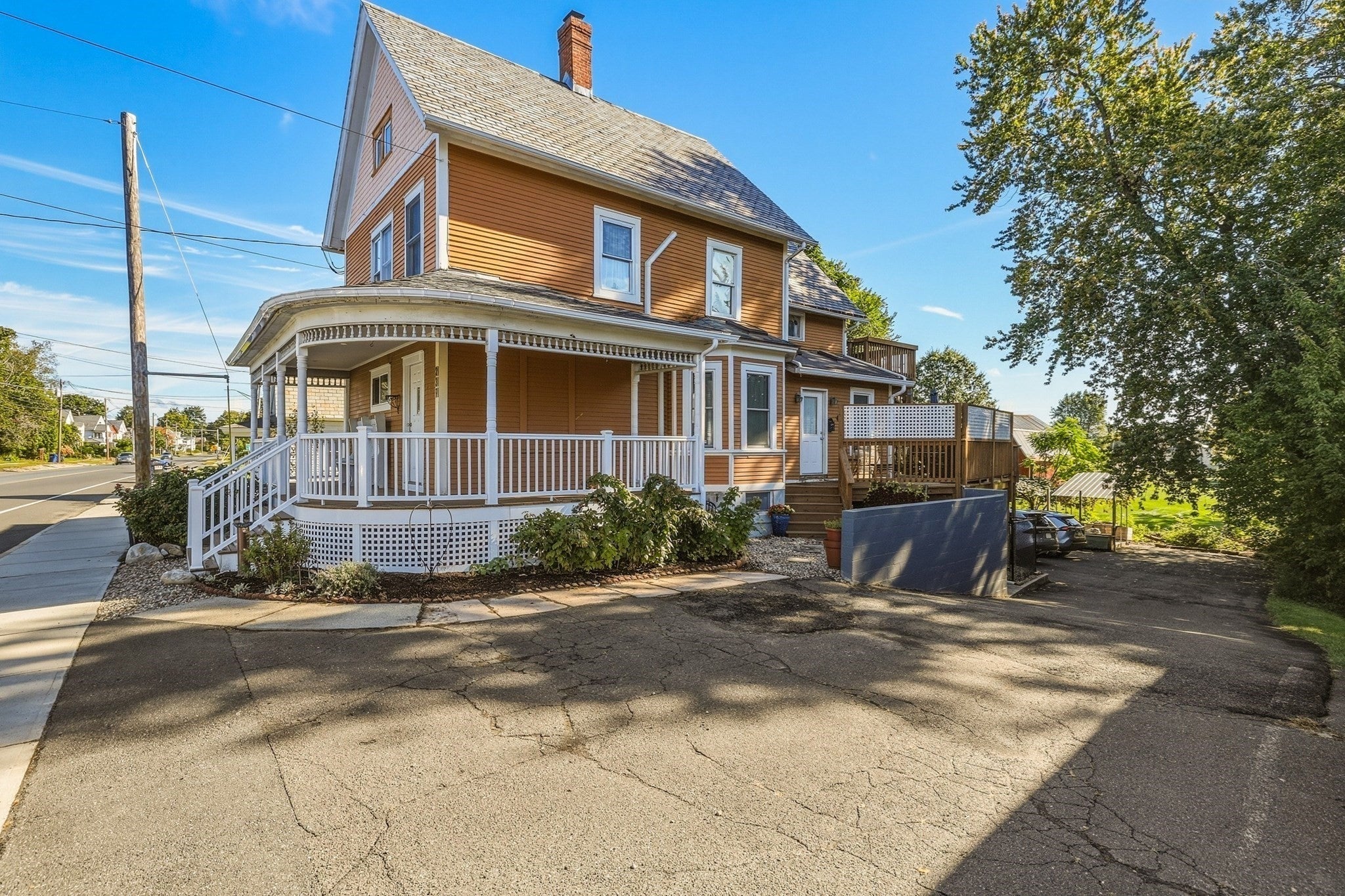 239 Bridge Street, Northampton, MA, 239 Bridge Street, Northampton, MA Photo #3