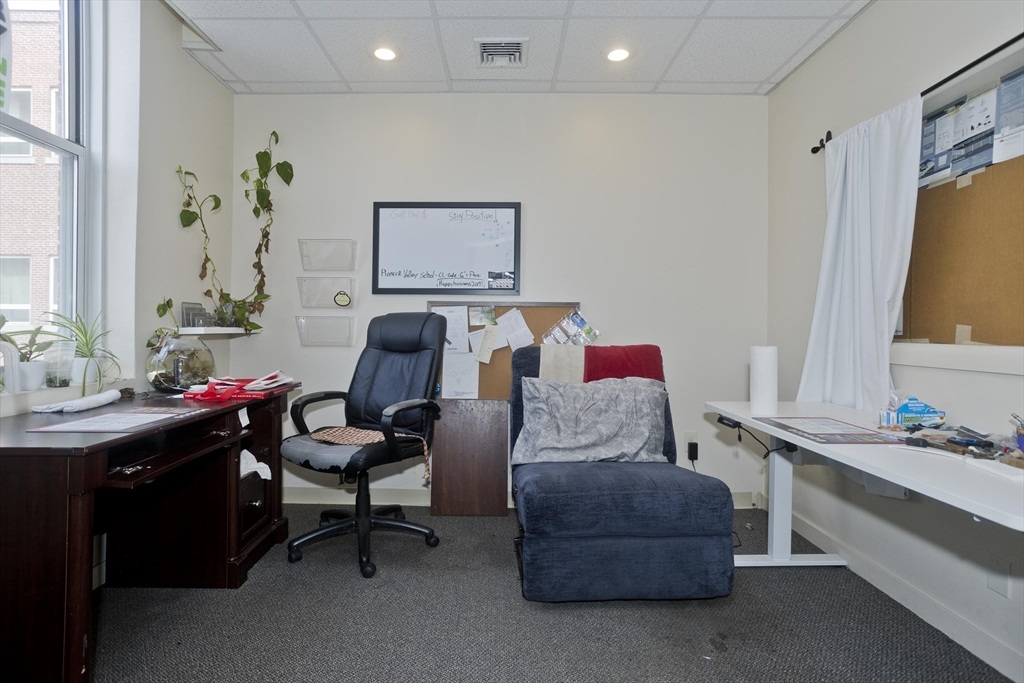 West Springfield, Massachusetts 01089, United States, ,Residential,Active,201793