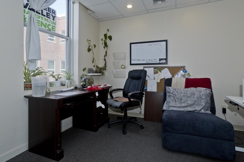 West Springfield, Massachusetts 01089, United States, ,Residential,Active,201793