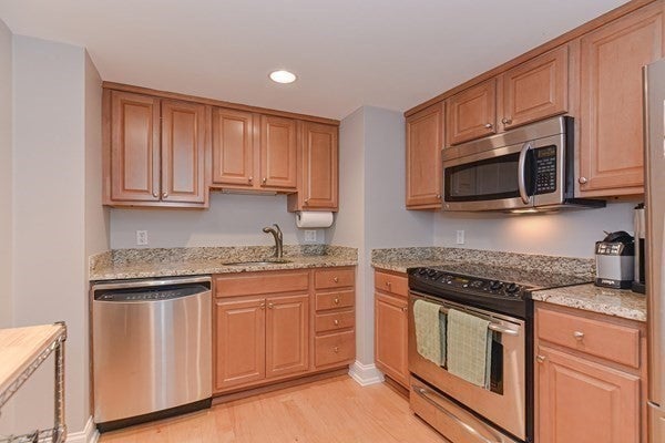 20 Chapel St #B313, Brookline, MA, 20 Chapel St #B313, Brookline, MA Photo #2