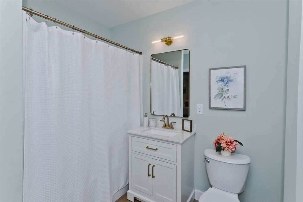 45 Bellevue Ave, Longmeadow, MA, 45 Bellevue Ave, Longmeadow, MA Photo #29