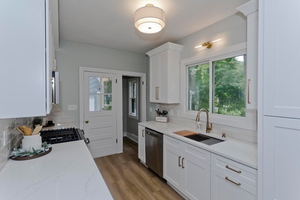 45 Bellevue Ave, Longmeadow, MA, 45 Bellevue Ave, Longmeadow, MA Photo #8