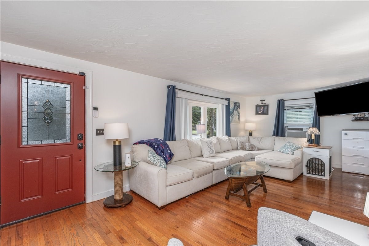 254 Cambridge Rd, Woburn, MA, 254 Cambridge Rd, Woburn, MA Photo #6