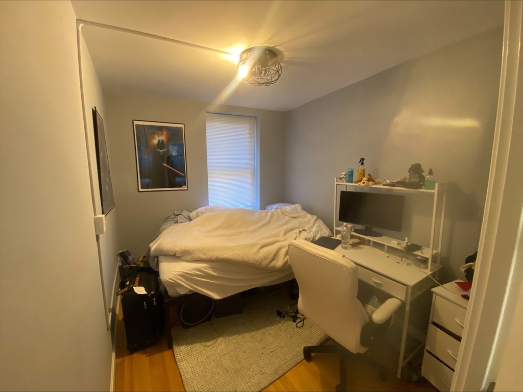138 Prince St 6