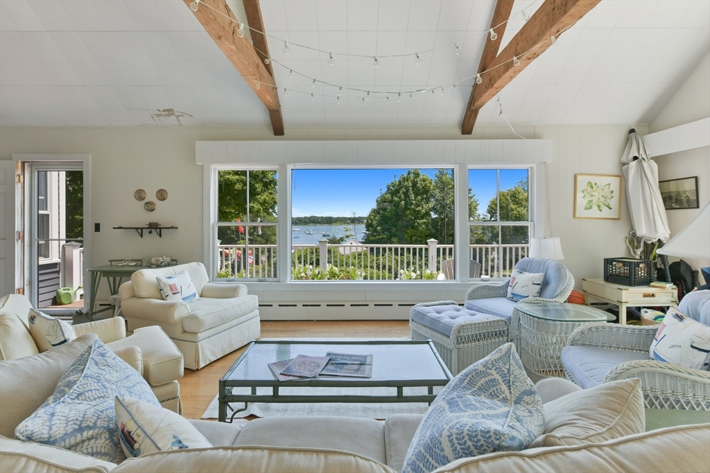 Barnstable, Massachusetts 02635, United States, 5 Bedrooms Bedrooms, ,3 BathroomsBathrooms,Residential,Active,201554