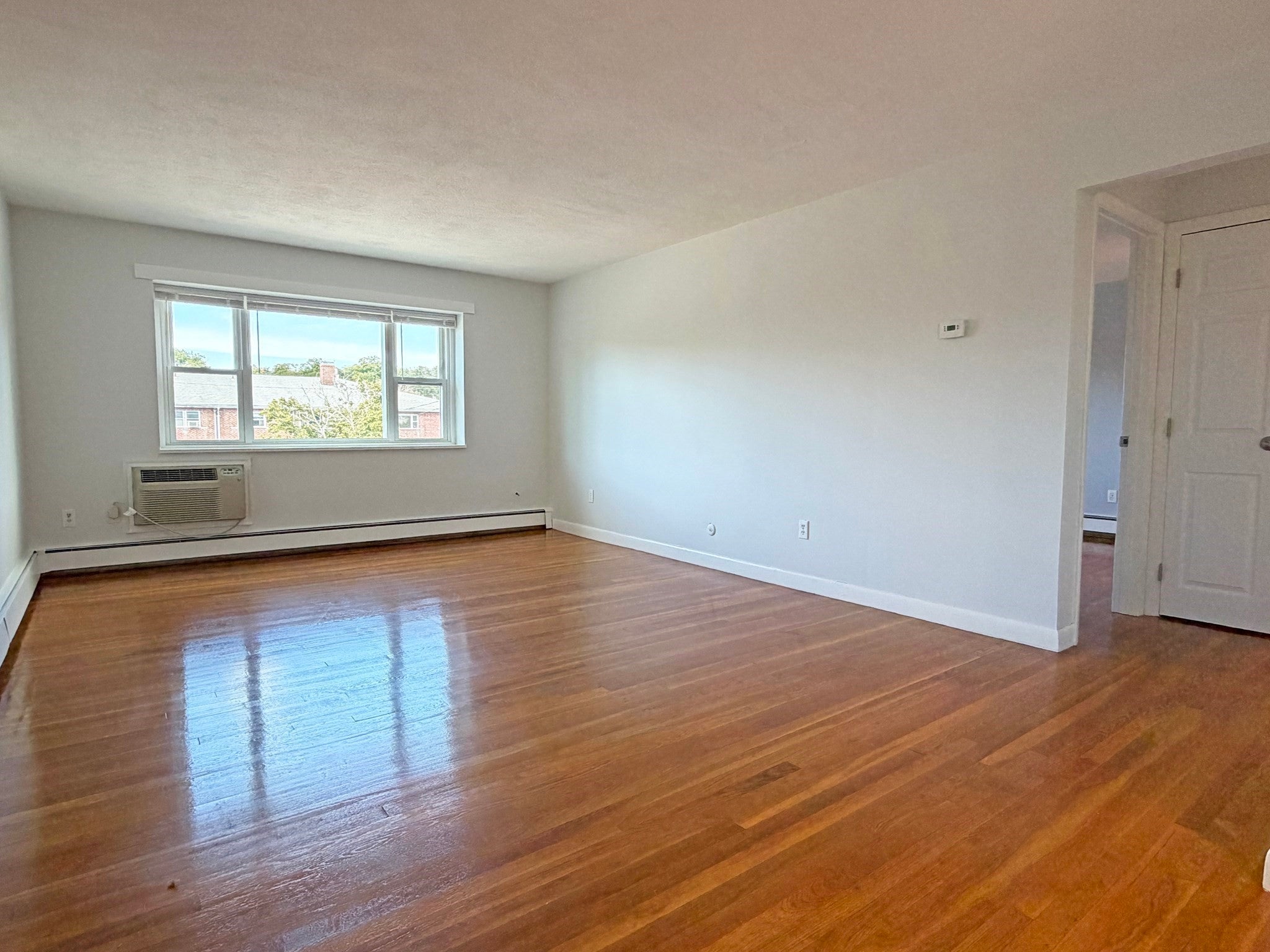 1077 Chestnut St #8, Newton, MA, 1077 Chestnut St #8, Newton, MA Photo #2