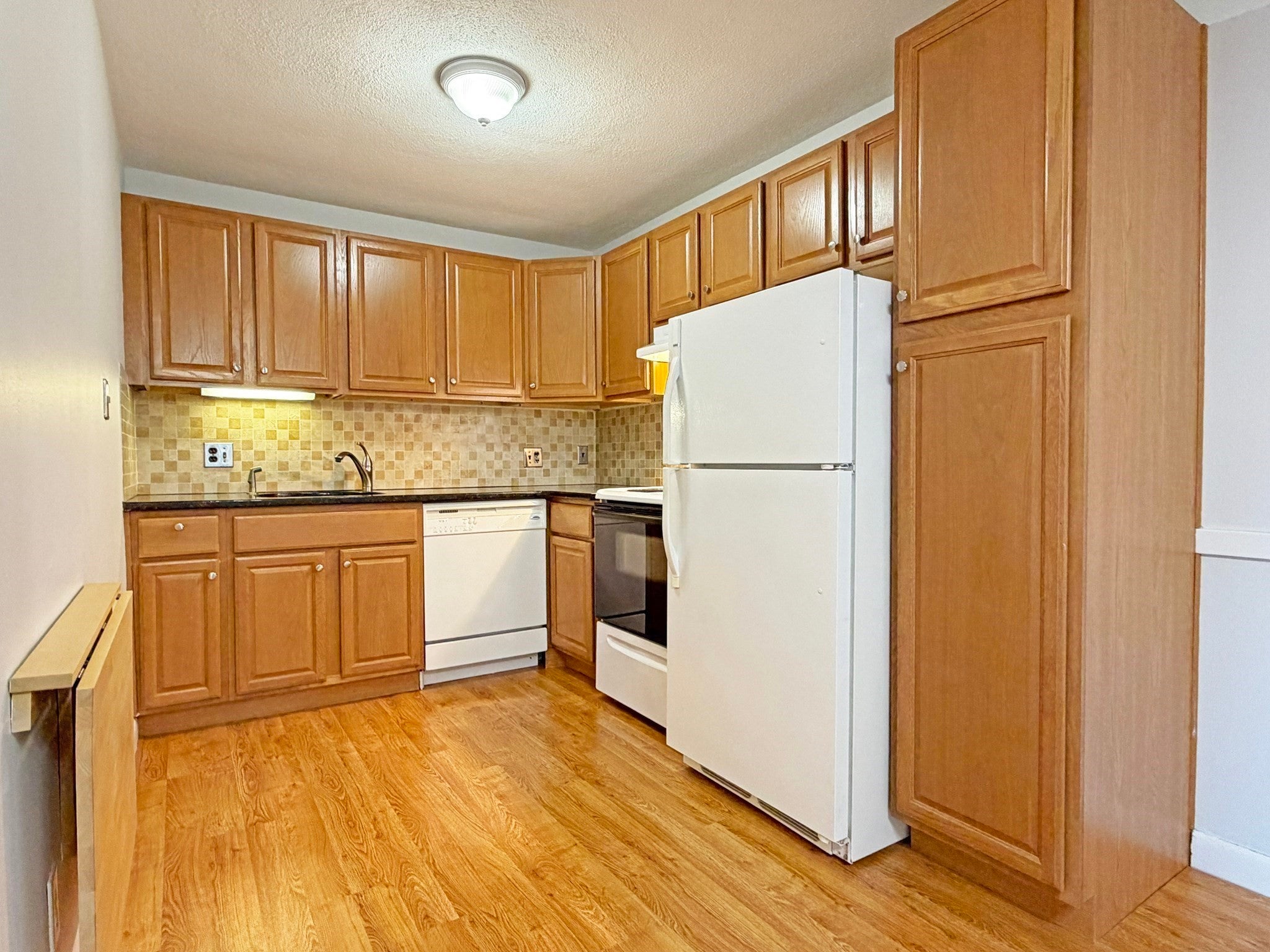 1077 Chestnut St #8, Newton, MA, 1077 Chestnut St #8, Newton, MA Photo #8