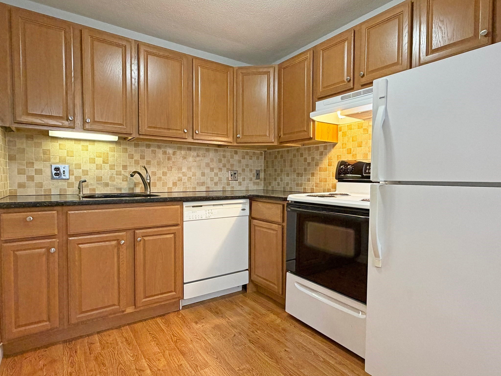 1077 Chestnut St #8, Newton, MA, 1077 Chestnut St #8, Newton, MA Photo #7