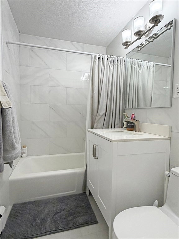 1077 Chestnut St #8, Newton, MA Photo #7