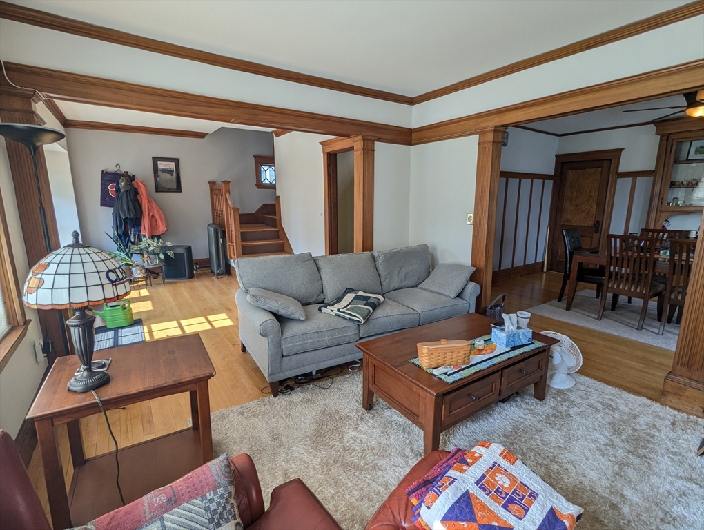 17 Commonwealth Road 2