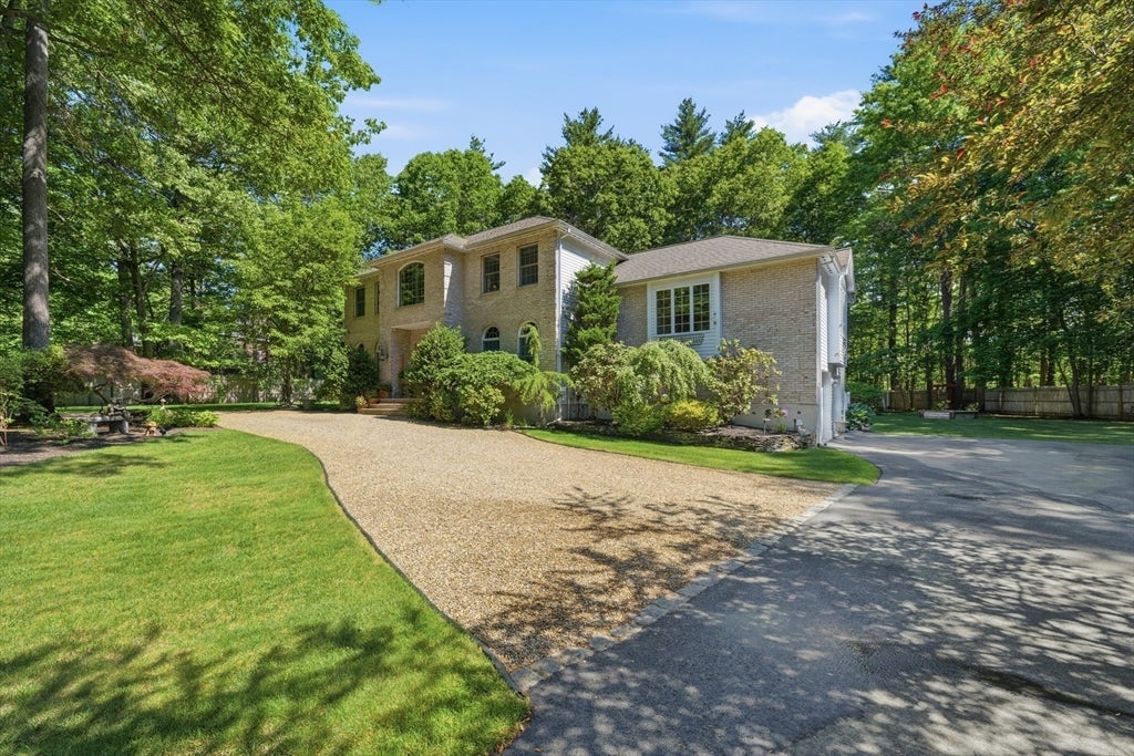 25 Haymeadow Rd