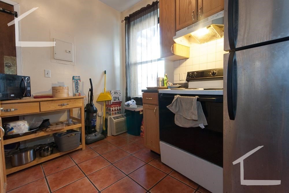 96 Linden St #2, Boston, MA, 96 Linden St #2, Boston, MA Photo #4