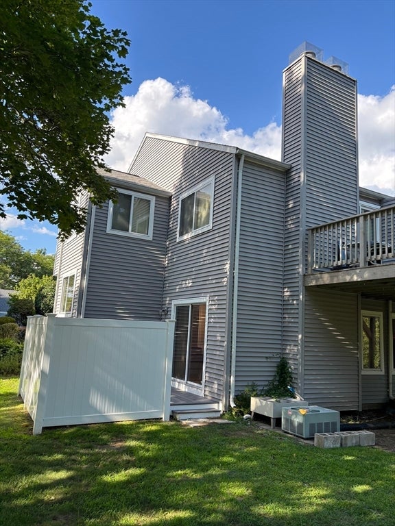 5 Autumn Ln #5, Amherst, MA Photo #2