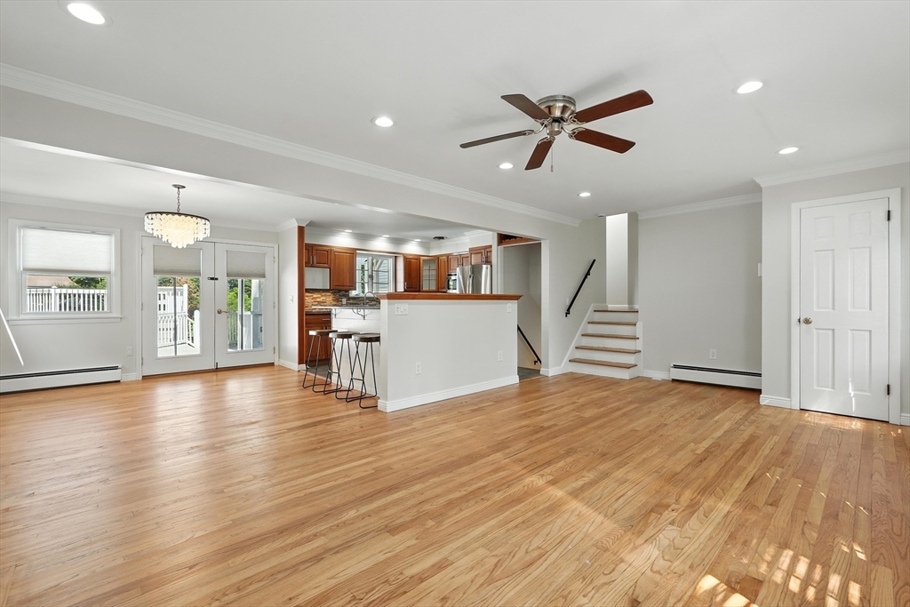 15 Oak Bluff Cir