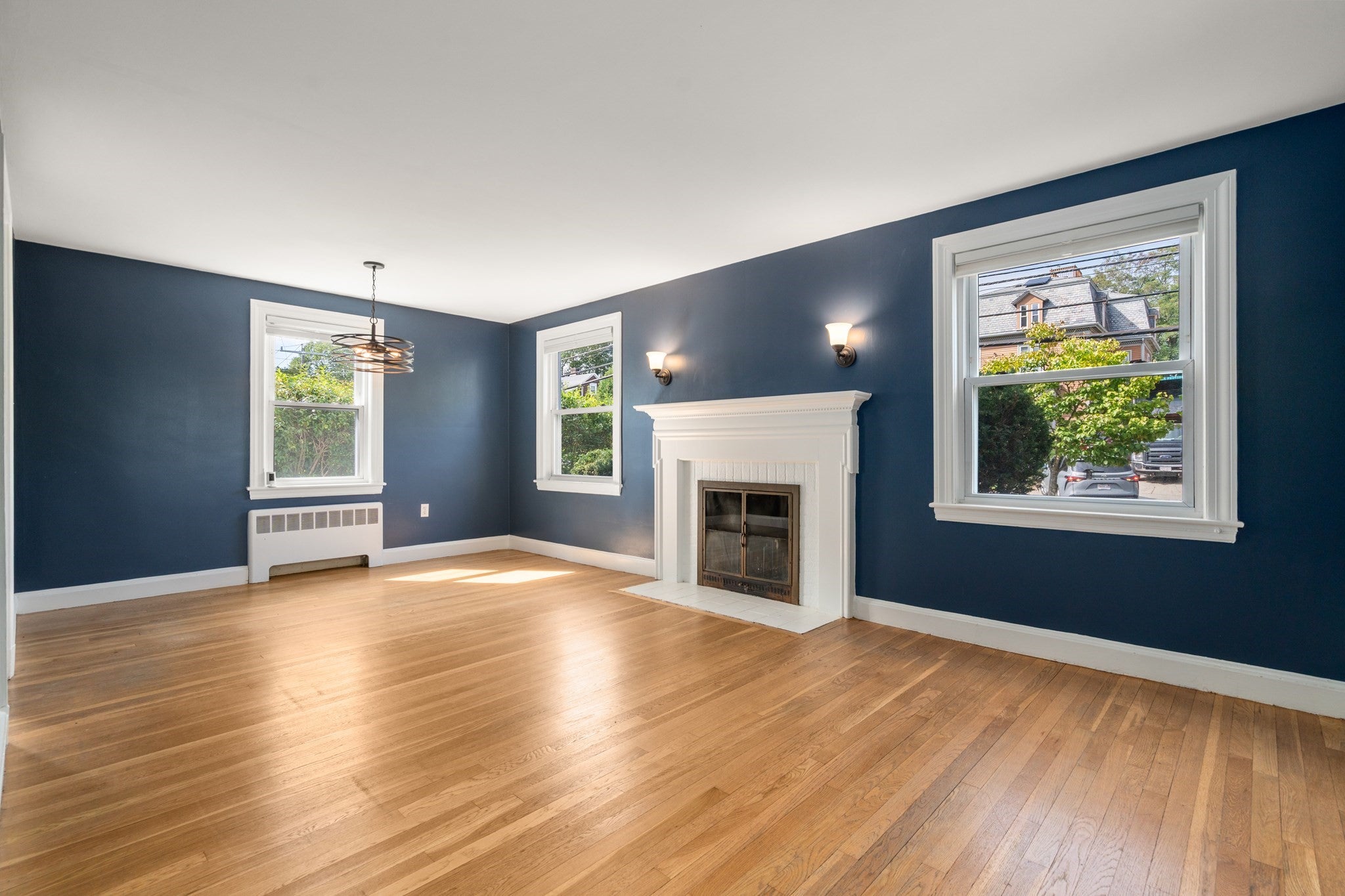 138 Winchester St