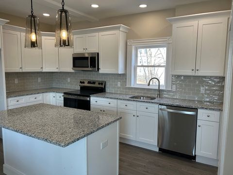 29 Arch St Middleboro MA 02346