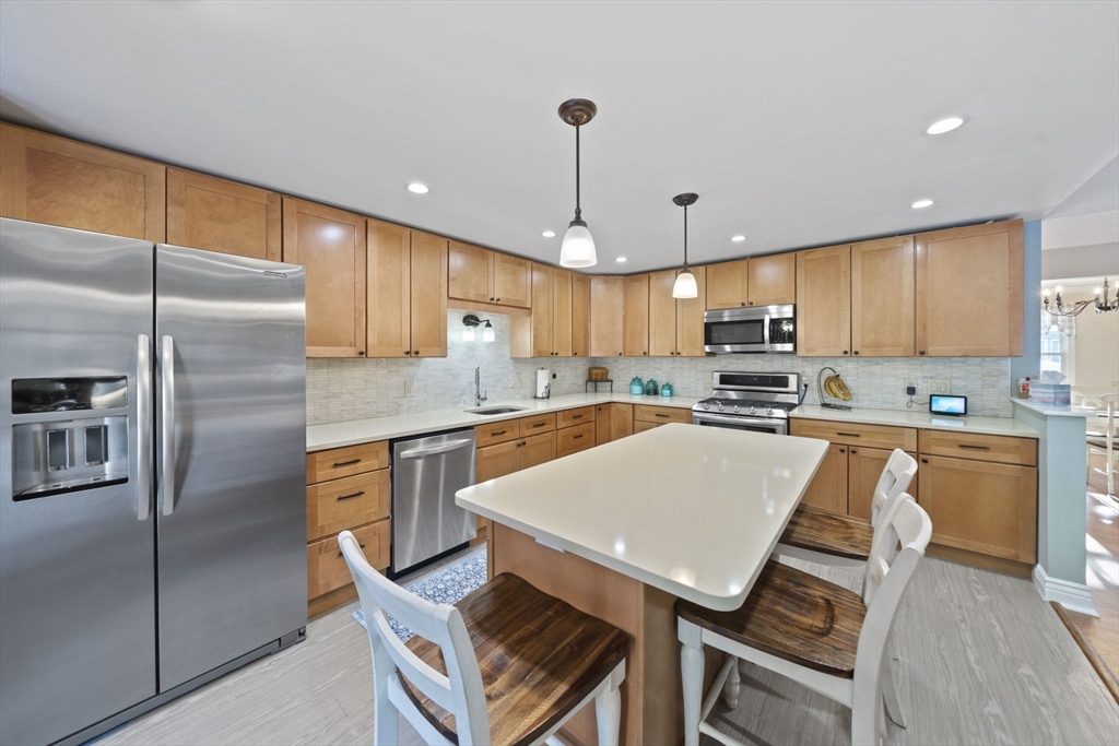 10 Birch Bottom Circle