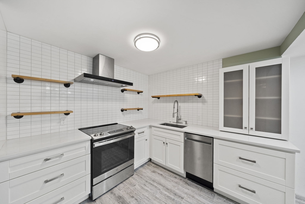 155 George Washington Blvd 205