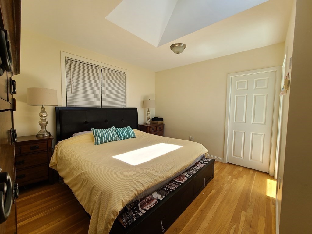 22 Creeley Rd 2