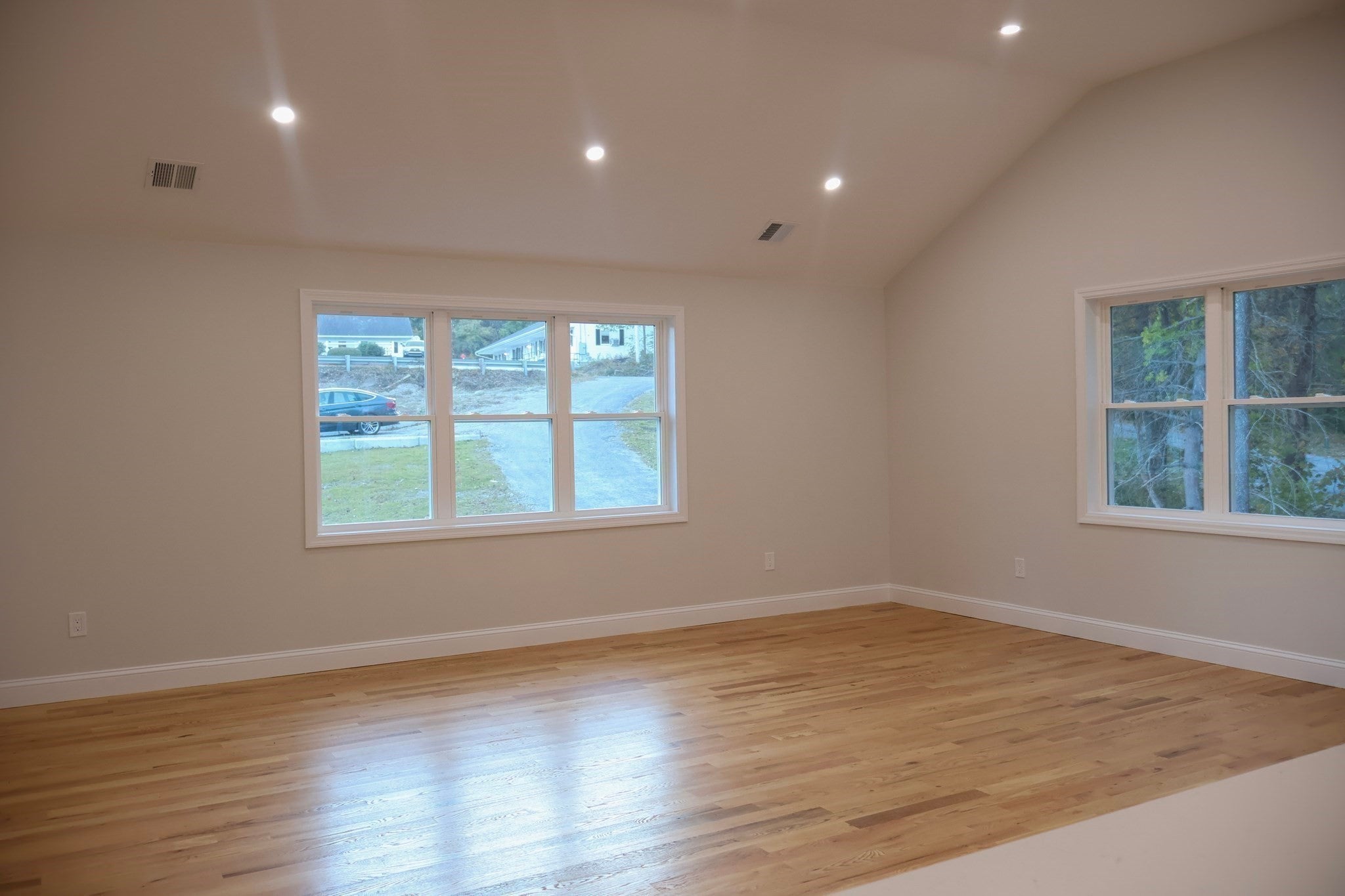 190 Southbridge Rd, Dudley, MA Photo #6