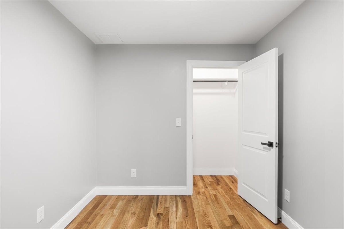 28 Potters Ave, Providence, RI Photo #34