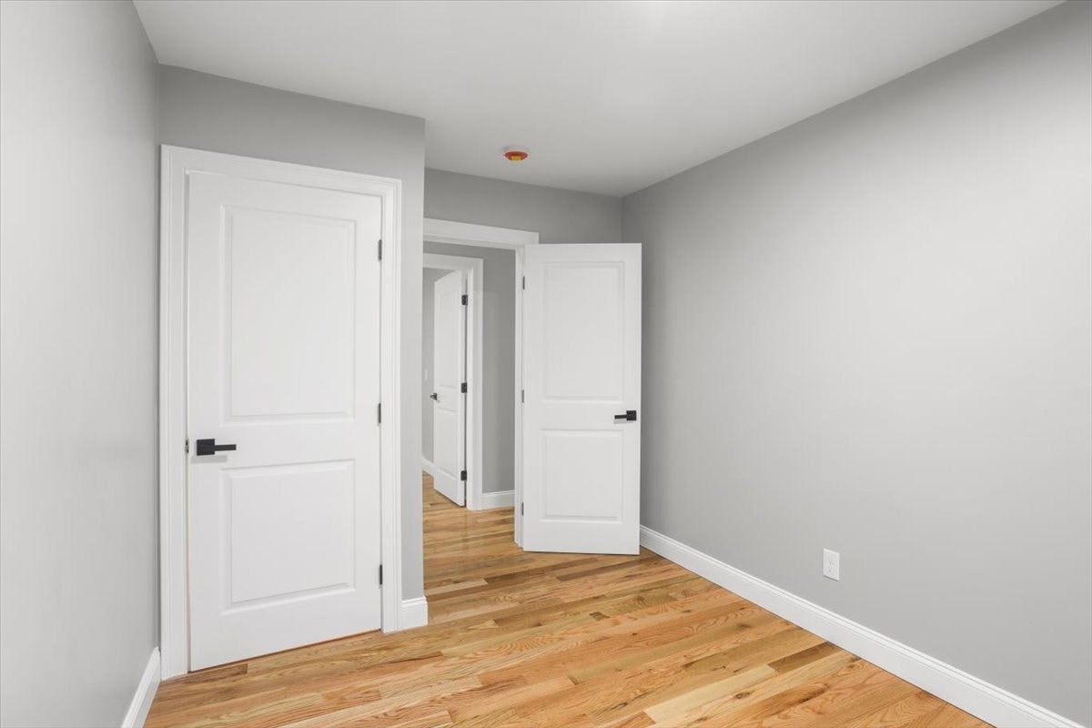 28 Potters Ave, Providence, RI Photo #19