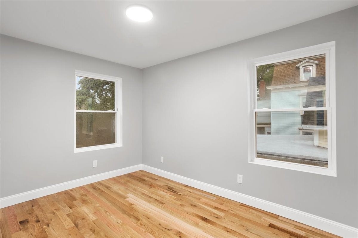 28 Potters Ave, Providence, RI Photo #36