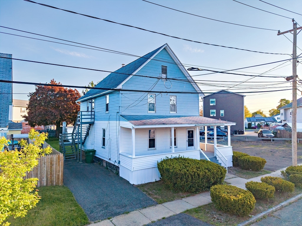 30 Dickinson Street