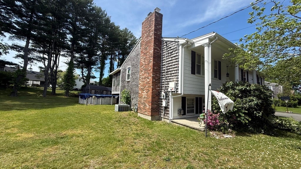 297 Elm St