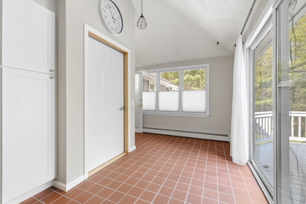 25 Towpath Dr, Wilmington, MA, 25 Towpath Dr, Wilmington, MA Photo #22