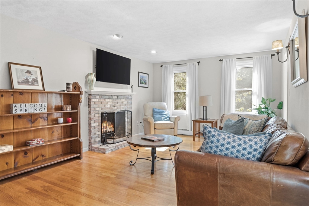 25 Towpath Dr, Wilmington, MA, 25 Towpath Dr, Wilmington, MA Photo #7