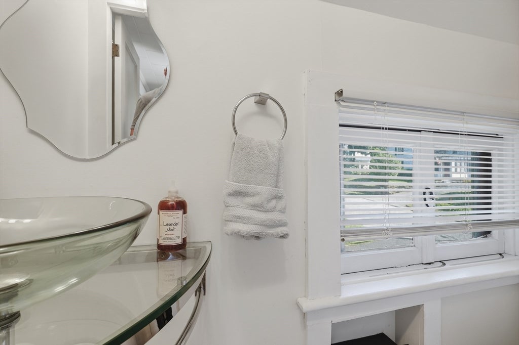 12 Elm Street, Hudson, MA, 12 Elm Street, Hudson, MA Photo #25