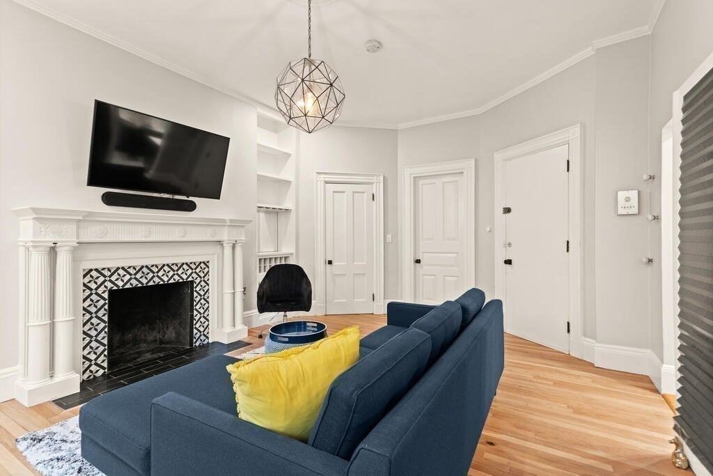 473 Beacon St #5, Boston, MA, 473 Beacon St #5, Boston, MA Photo #3