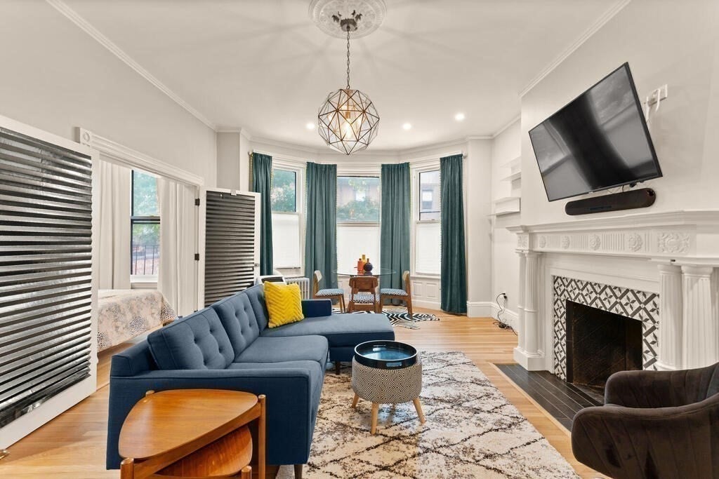 473 Beacon St #5, Boston, MA, 473 Beacon St #5, Boston, MA Photo #1