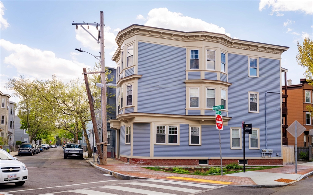 52 Plymouth St #1, Cambridge, MA Photo #18