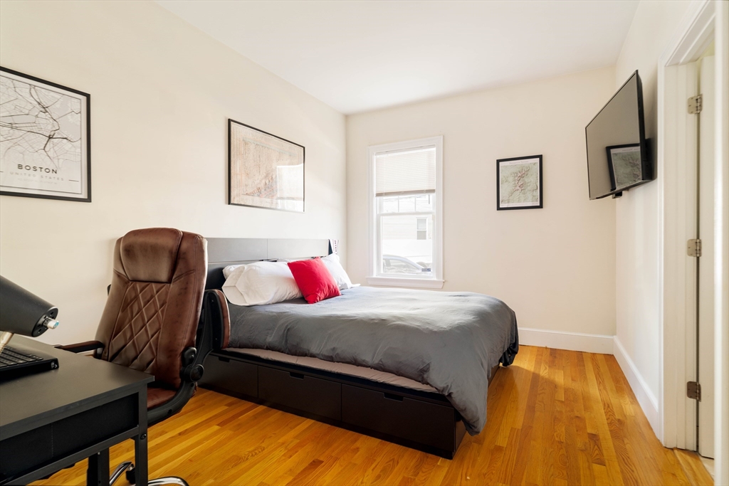 52 Plymouth St #1, Cambridge, MA Photo #8
