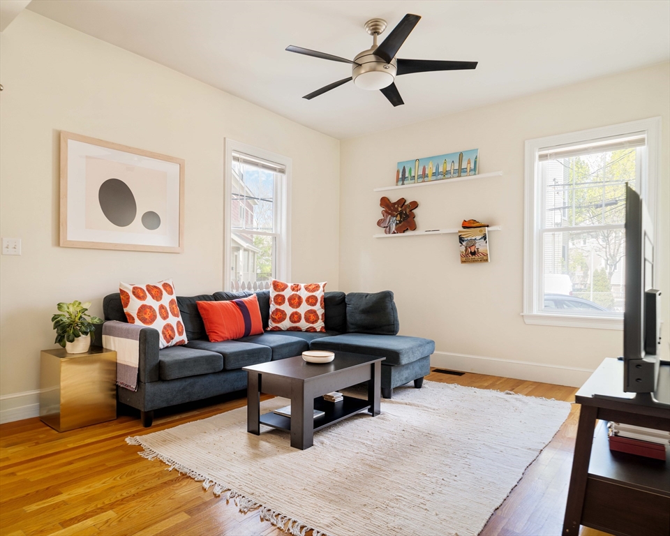 52 Plymouth St #1, Cambridge, MA Photo #6