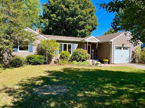 84 Chestnut Street Hatfield MA 01038