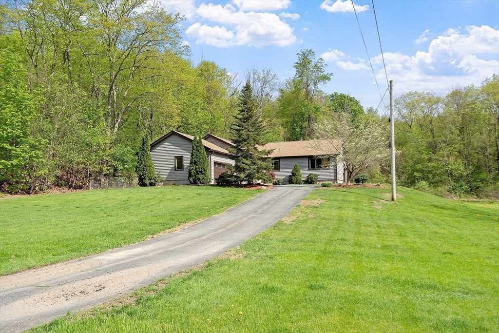 25 Williams Rd